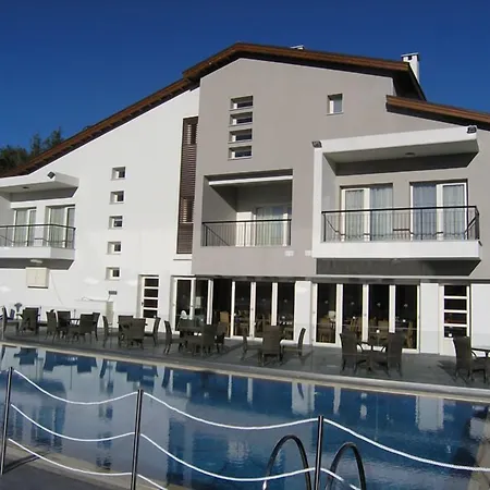 Livadia Hotel Kyperounta