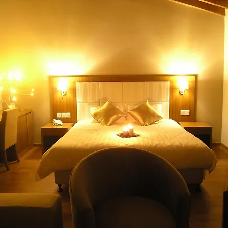 Livadia 3* Kiperúnda