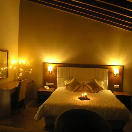 Livadia Hotel Kiperunta