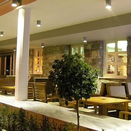 Livadia Hotel Kyperounta