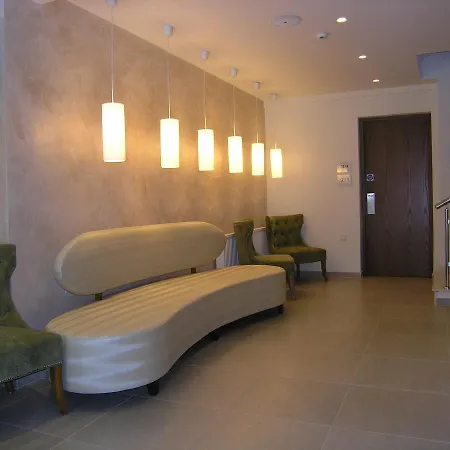 Livadia 酒店 3*