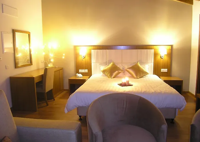 Livadia Hotell Kyperounda